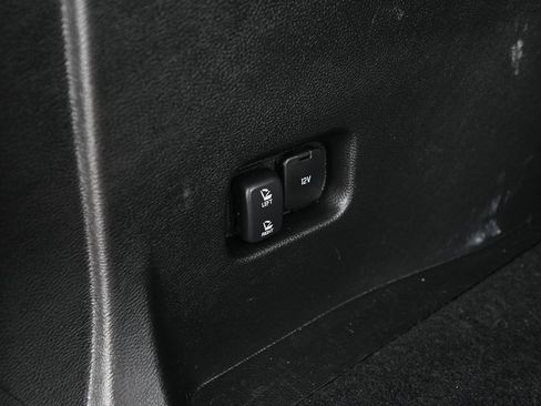 Certified 2024 Ford Edge SEL w/ Convenience Package image 17