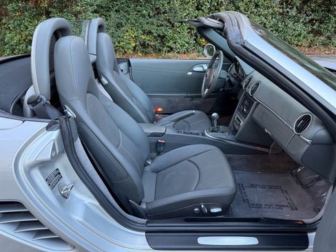 Used 2006 Porsche Boxster S image 18
