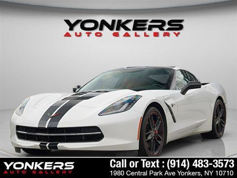 Used 2015 Chevrolet Corvette Stingray Coupe w/ Pacific Design Package image 2