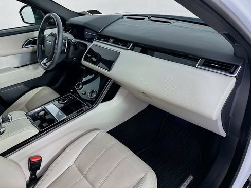 Used 2020 Land Rover Range Rover Velar R-Dynamic S AWD/4WD image 31