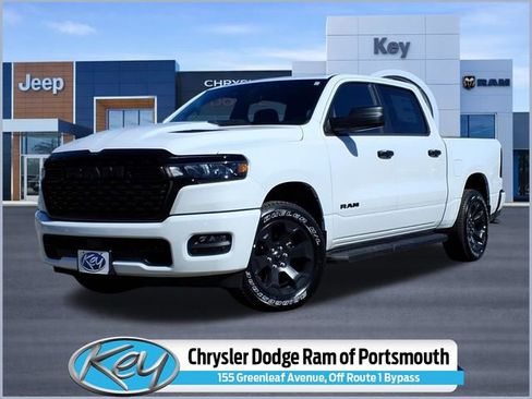 Used 2026 RAM 1500 Express AWD/4WD image 1