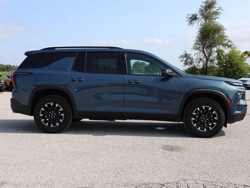 Used 2024 Chevrolet Traverse Z71 w/ LPO, Floor Liner Package AWD/4WD image 7
