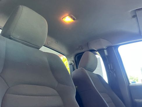 Used 2012 Nissan Frontier S RWD image 17