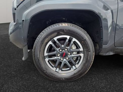 Certified 2025 Toyota Tacoma TRD Sport AWD/4WD image 4