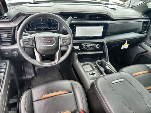Used 2024 GMC Sierra 2500 AT4 w/ AT4 Premium Plus Package AWD/4WD image 20