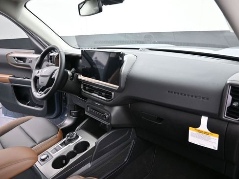 New 2025 Ford Bronco Sport Outer Banks w/ Outer Banks Tech Package+ image 24