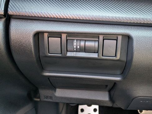 Certified 2025 Subaru Crosstrek 2.5i Sport w/ Crosstrek Mirror Package image 18