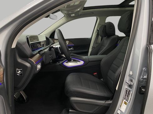 New 2026 Mercedes-Benz GLS 450 4MATIC image 70