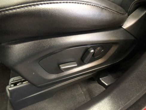 Certified 2022 Ford Explorer Limited w/ Equipment Group 301A image 11