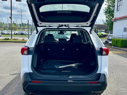 Certified 2024 Toyota RAV4 XLE w/ Convenience Package AWD/4WD image 25
