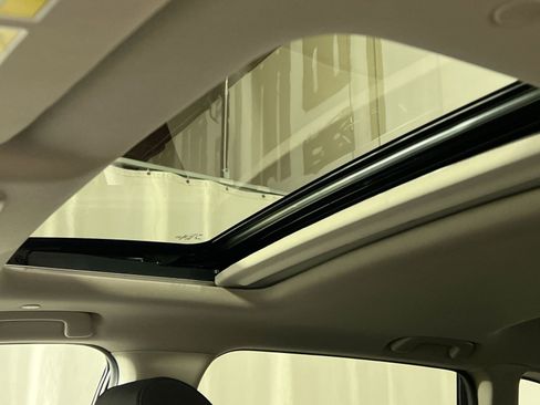 Used 2024 Honda CR-V EX image 24