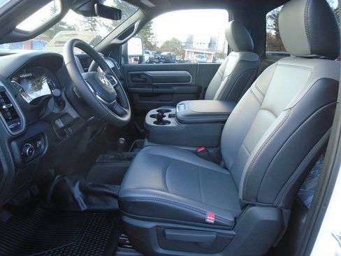 New 2024 RAM 5500 Tradesman w/ Safety Group image 8