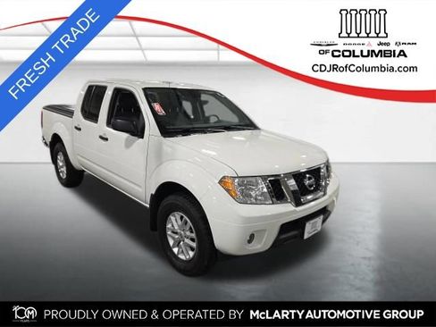 Used 2018 Nissan Frontier SV AWD/4WD image 1