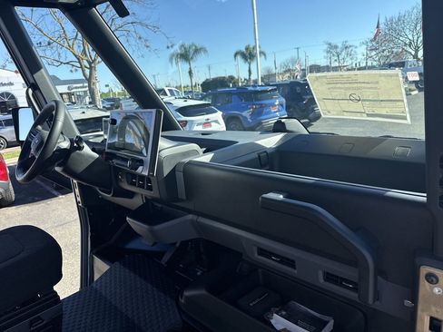 New 2025 Chevrolet Brightdrop 400 w/ Battery Pack, Max Range image 24