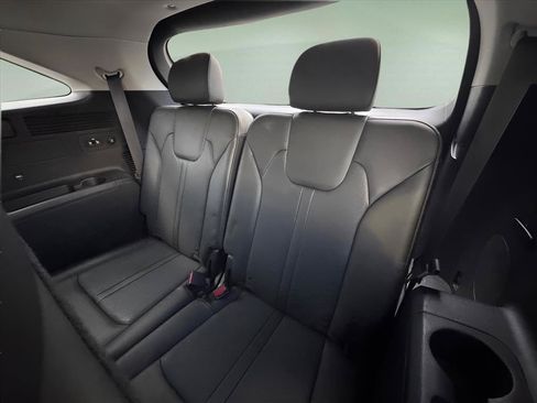 Used 2023 Kia Sorento S FWD image 14