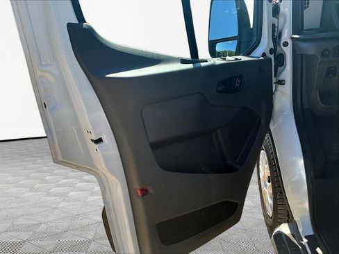 Used 2025 Ford Transit 250 Low Roof w/ Exterior Upgrade Package RWD image 18