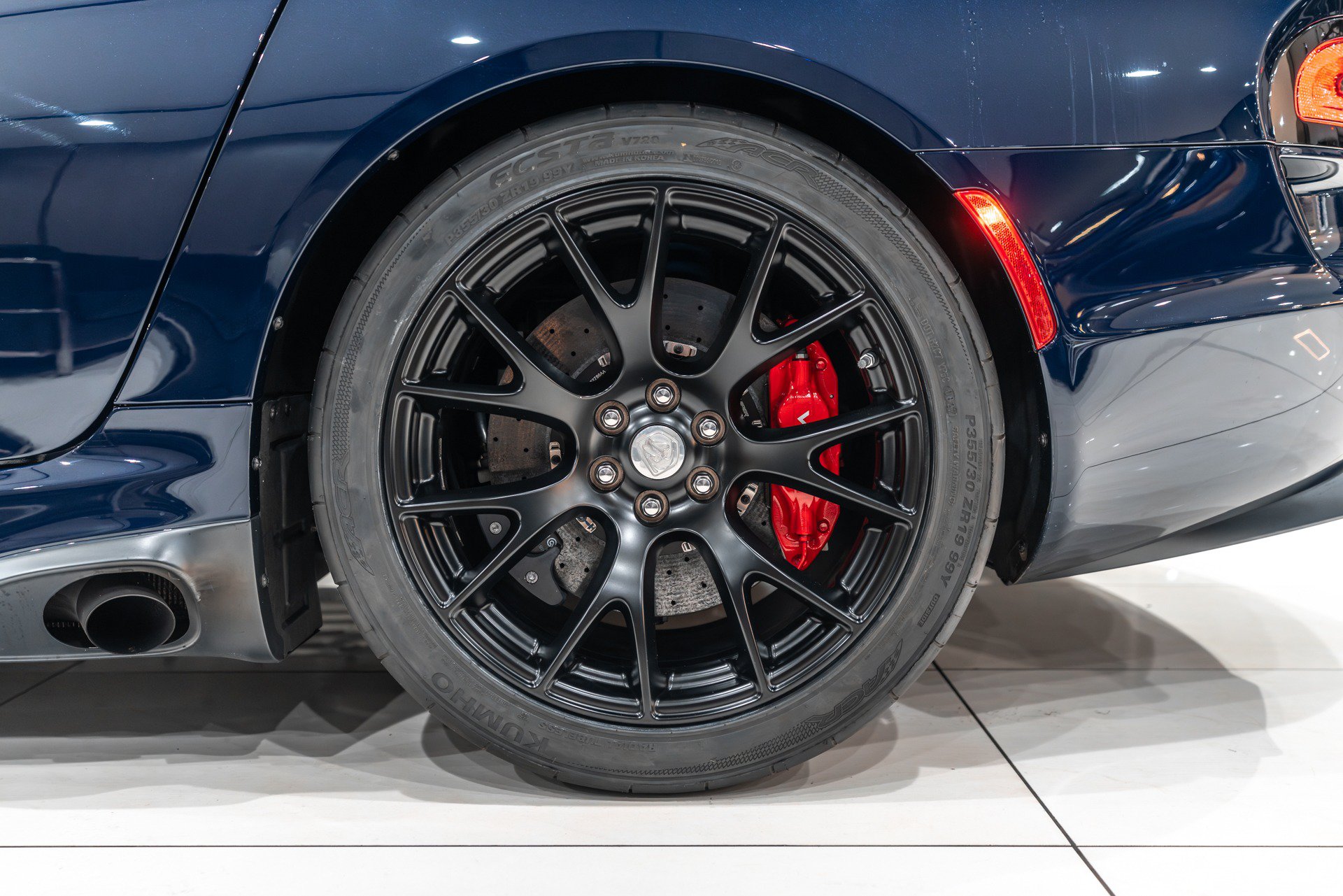 Used 2016 Dodge Viper ACR RWD image 63