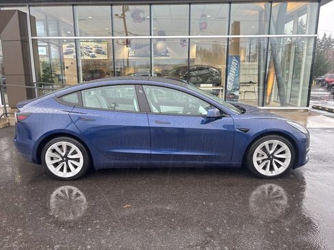 Used 2021 Tesla Model 3 Long Range image 2