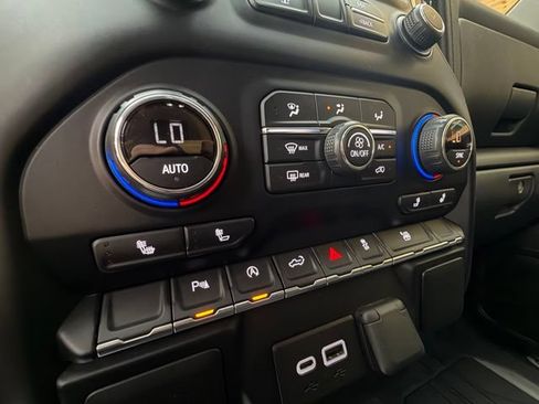 Used 2019 Chevrolet Silverado 1500 RST w/ All-Star Edition AWD/4WD image 25