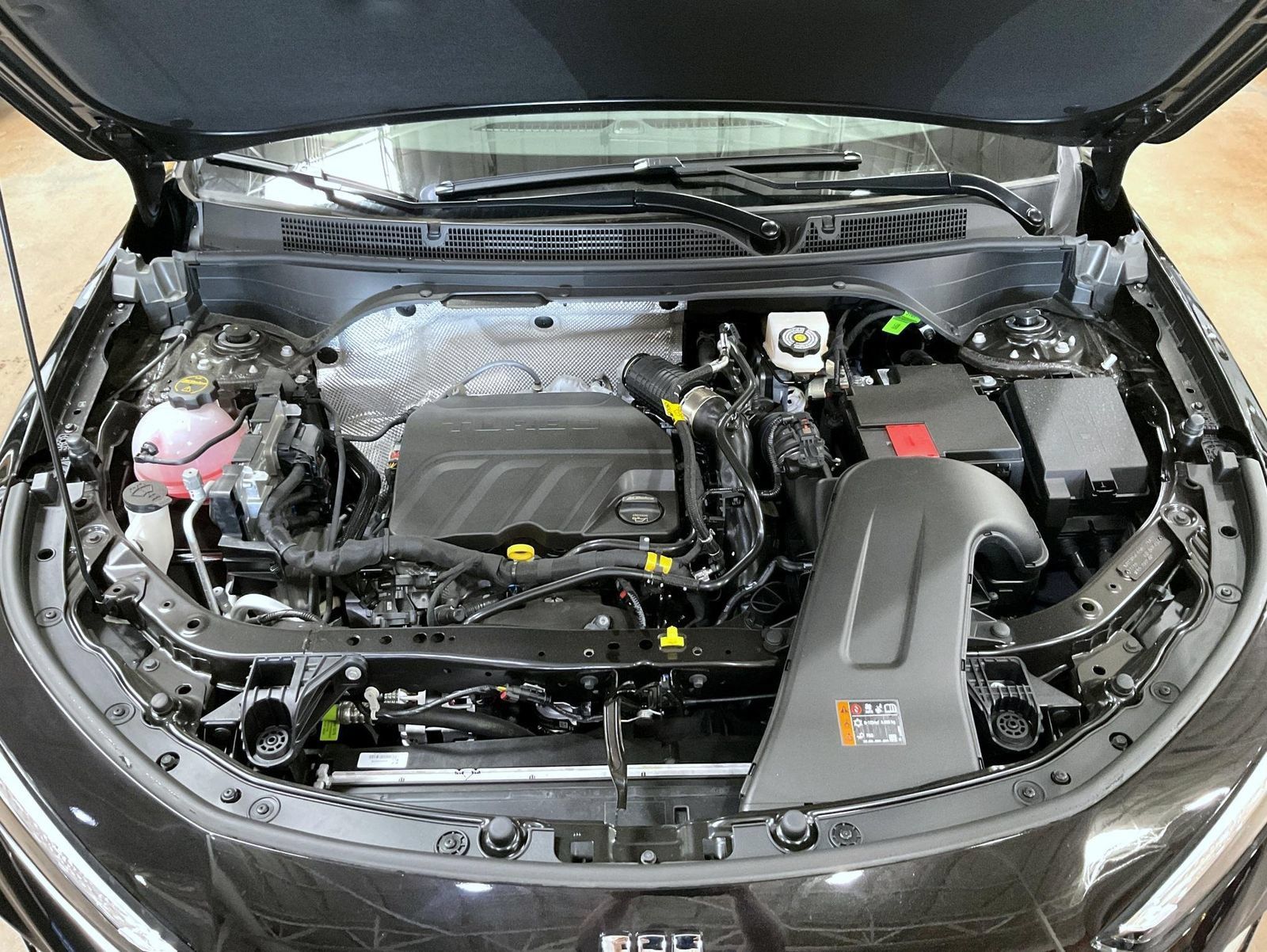 New 2026 Buick Envista Sport Touring FWD image 24