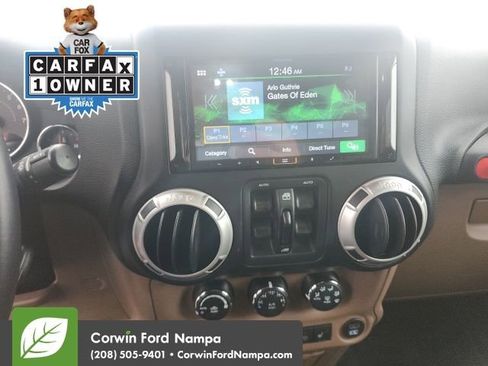 Used 2018 Jeep Wrangler Unlimited Sahara w/ Connectivity Group image 23