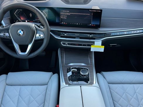 Used 2026 BMW X5 xDrive40i AWD/4WD image 15