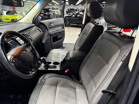 Used 2018 Ford Flex SEL w/ Equipment Group 202A image 32