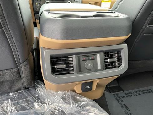 New 2026 Ford F350 Lariat w/ Lariat Premium Package AWD/4WD image 21