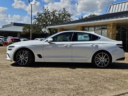 New 2026 Genesis G70 2.5T Prestige image 2