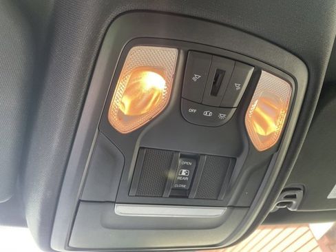 Used 2021 RAM 1500 Big Horn image 26