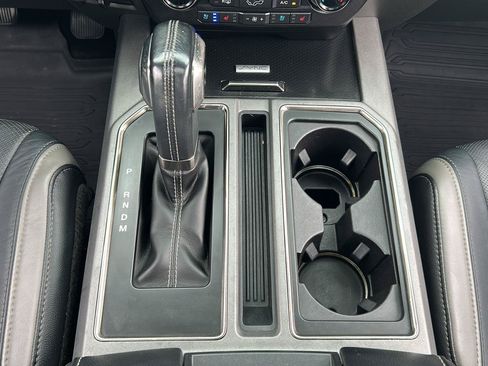 Used 2018 Ford F150 Raptor w/ Equipment Group 802A Luxury AWD/4WD image 22