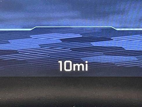 New 2026 Chevrolet Equinox EV RS image 2