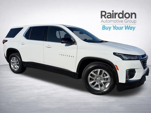 Used 2022 Chevrolet Traverse LS AWD/4WD image 1