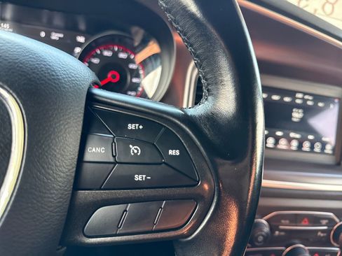 Used 2020 Dodge Charger SXT w/ Blacktop Package image 24