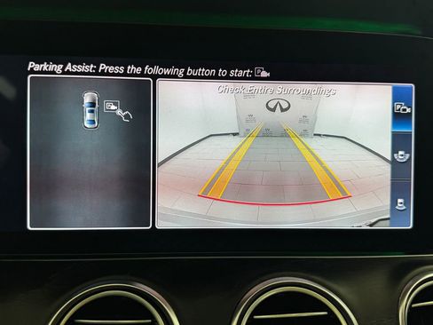 Used 2018 Mercedes-Benz E 300 4MATIC image 22