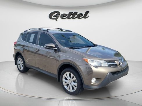 Used 2015 Toyota RAV4 Limited w/ Technology Package FWD image 3