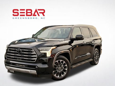 Used 2024 Toyota Sequoia Limited AWD/4WD image 3