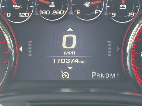 Used 2015 GMC Sierra 3500 Denali w/ Duramax Plus Package image 9