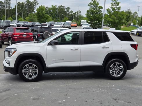 Used 2026 GMC Terrain Elevation FWD image 4
