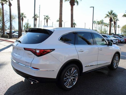 Used 2023 Acura MDX SH-AWD w/ Advance Package image 5