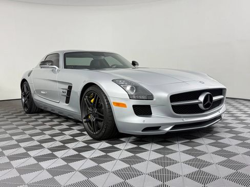 Used 2011 Mercedes-Benz SLS AMG Coupe image 1