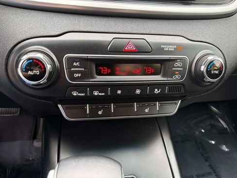 Used 2020 Kia Sorento LX w/ LX I4 Convenience Package FWD image 28