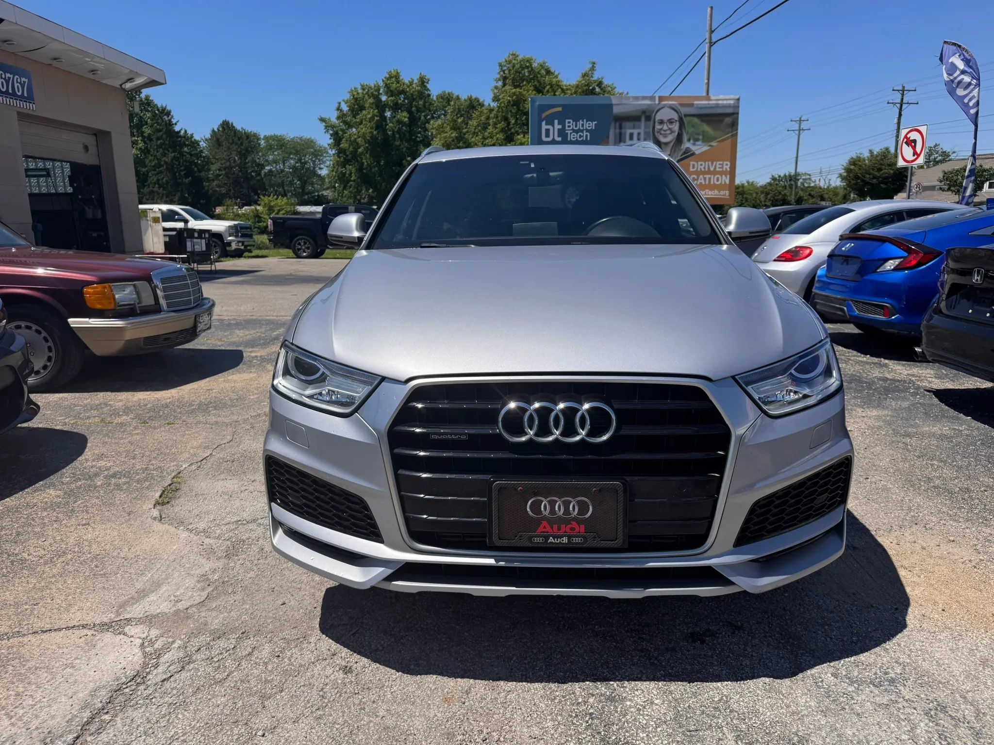 Used 2018 Audi Q3 2.0T Premium AWD/4WD image 11