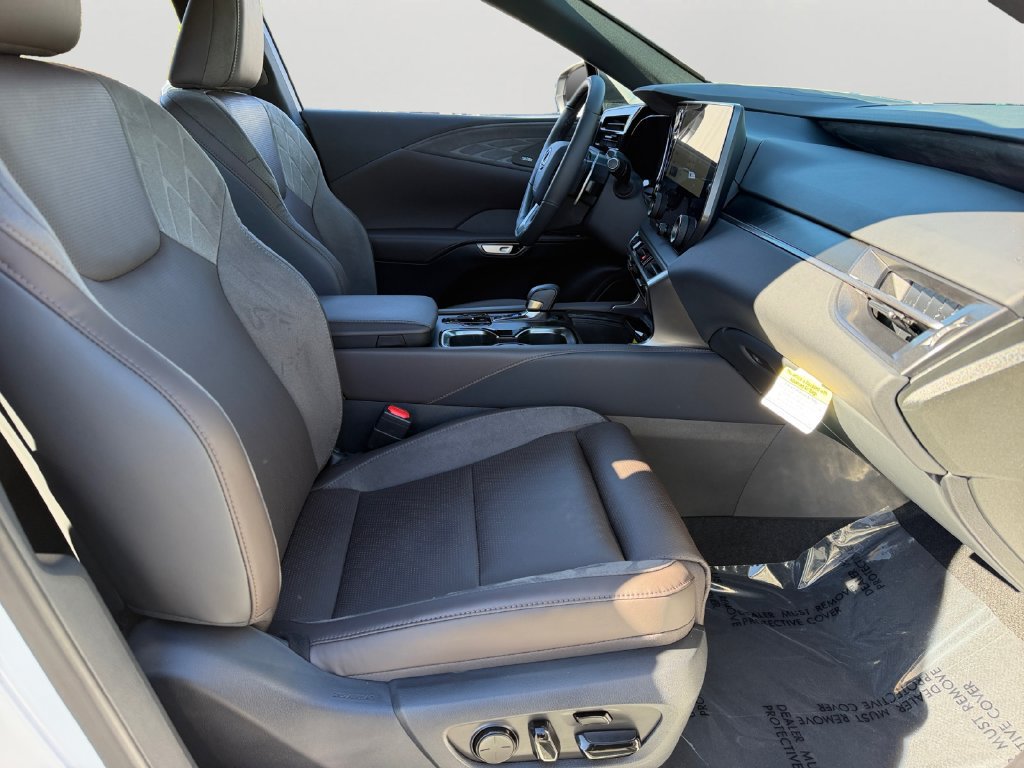 Certified 2026 Lexus RX 350 AWD w/ Convenience Package image 9