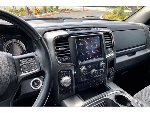 Used 2018 RAM 1500 Sport w/ Convenience Group AWD/4WD image 6