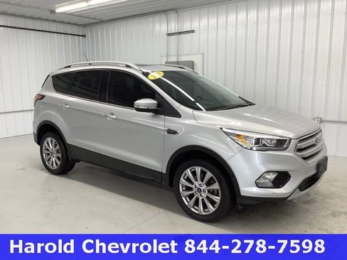 Used 2018 Ford Escape Titanium image 1