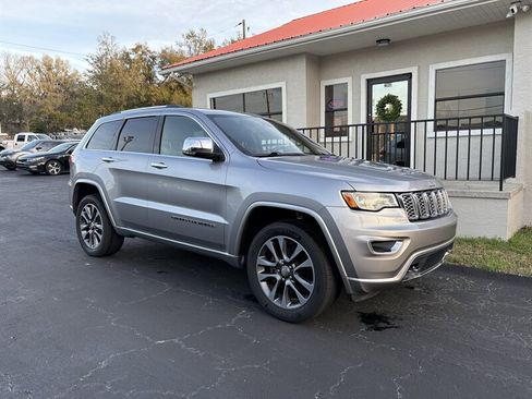 Used 2017 Jeep Grand Cherokee Overland image 1