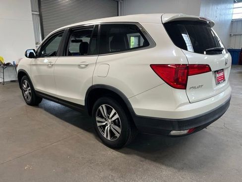 Used 2017 Honda Pilot EX-L image 5