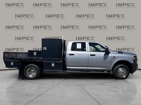 Used 2023 RAM 3500 Tradesman w/ Max Tow Package RWD image 1