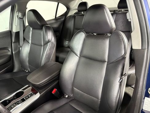 Used 2017 Acura TLX V6 SH-AWD w/ Technology Pkg image 13
